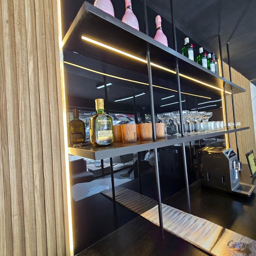 Lámina Espejo para Revestimientos Interiores - Negro - Almacora